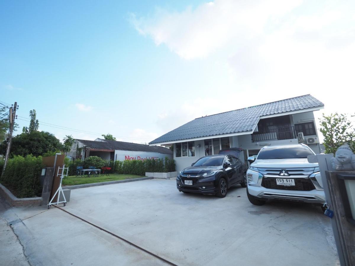 Pool Villa 3 Bedroom 10 Persons 5-Min To Tiger Zoo - Njoy Pool Villa Si Racha Exterior foto